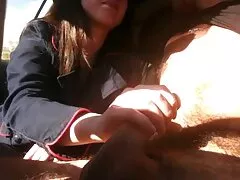 La trios mexicanos reales joven de 18 años, Amateur, extiende las piernas en su primer yeso.