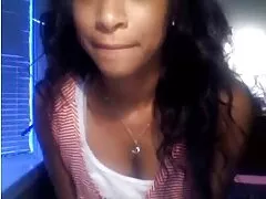pequeño culo Big Daddy FruFru desde todos los ángulos xxx trios reales