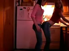 Sexo clásico de xvideos caseros trios chicas Árabes en lencería. Anal